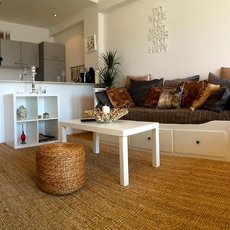 City-apartment Incl. Tiefgarage + Bahnhof Apartment