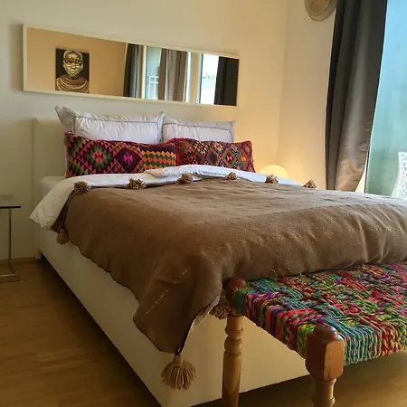 Apartment City-apartment Incl. Tiefgarage + Bahnhof